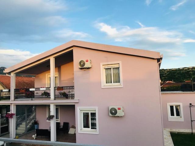 Apartman Mona Podgorica Eksteriør billede
