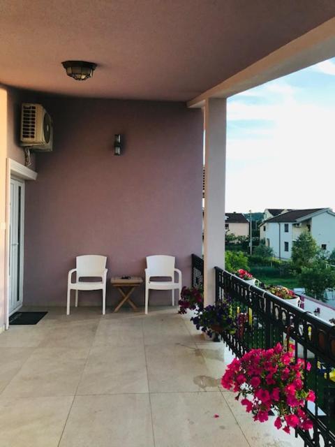 Apartman Mona Podgorica Eksteriør billede