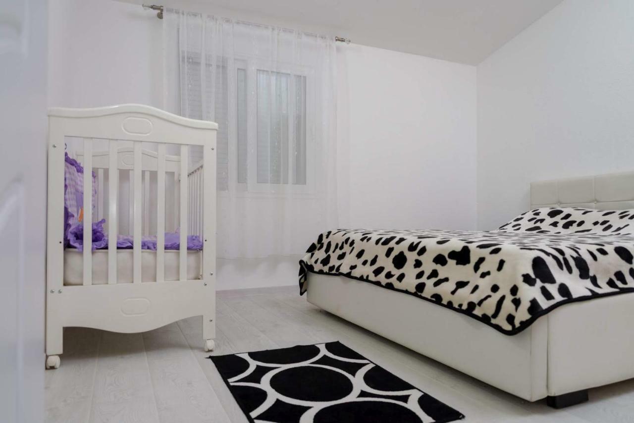 Apartman Mona Podgorica Eksteriør billede